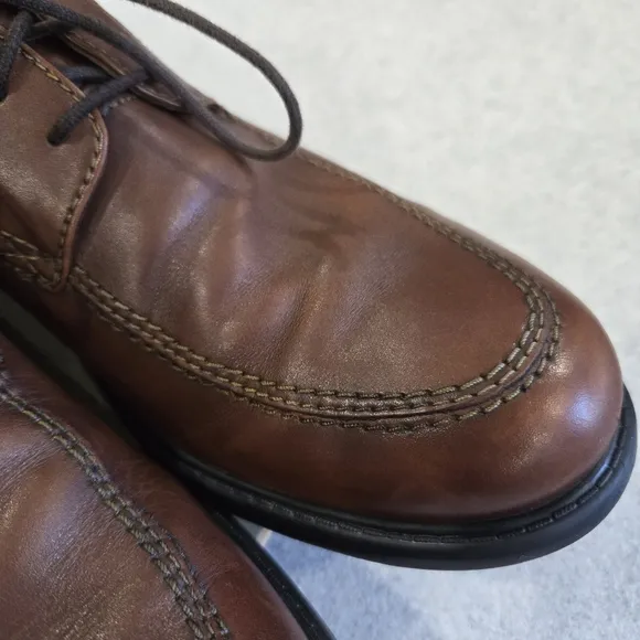 🐢 Clarks Coulson Leather Oxfords Mens Size 11.5 Walking Loafers. Brown