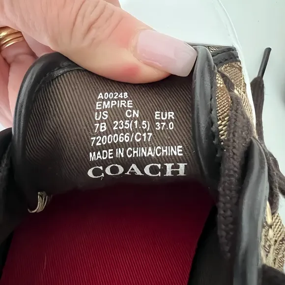 🔥 Coach Empire Lace-Up Sneakers – Size 7 – Excellent Condition! 🔥