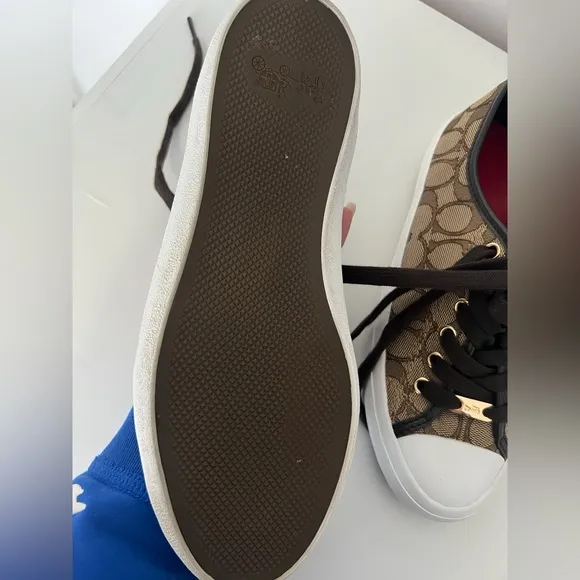 🔥 Coach Empire Lace-Up Sneakers – Size 7 – Excellent Condition! 🔥