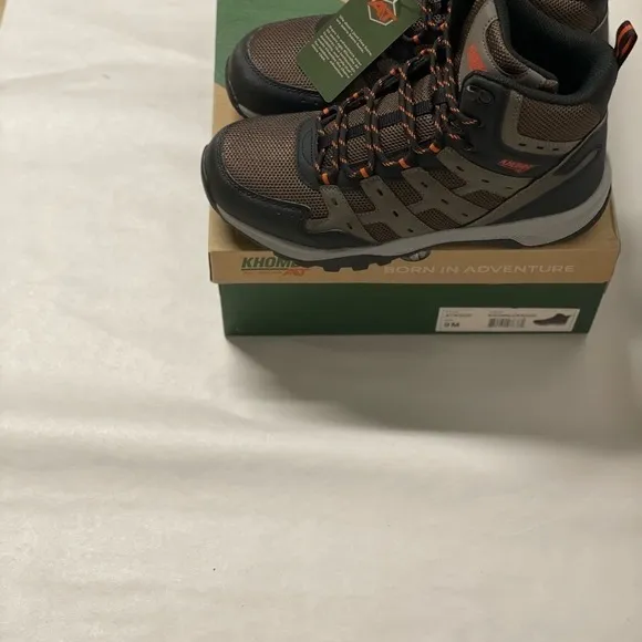 - Khombu Atwood Brown lace up hiking boots Size 9m