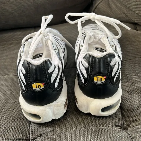 🇪🇸 Nike Air Max Plus &quot;Oreo&quot; sneakers black white 4.5 youth