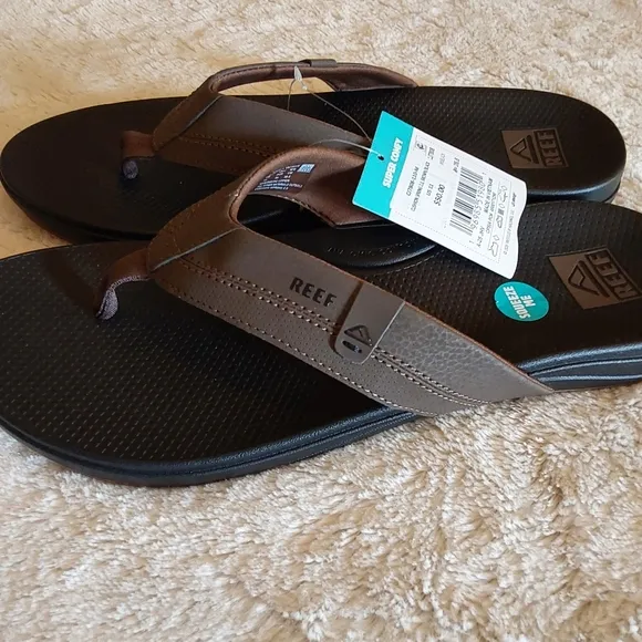 🌺 NWT Men's Reef Brown Yoga Foam Flip Flops