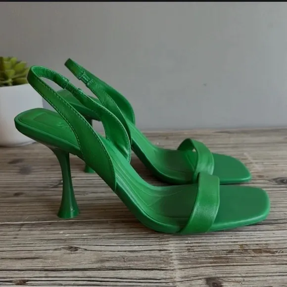 💚 SLINGBACK HEELED LEATHER SANDALS