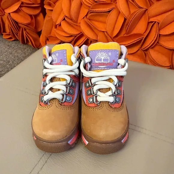 ❣️🆕 Timberland Leather Euro Hiker Mid Lace Up Boots❣️