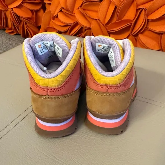 ❣️🆕 Timberland Leather Euro Hiker Mid Lace Up Boots❣️