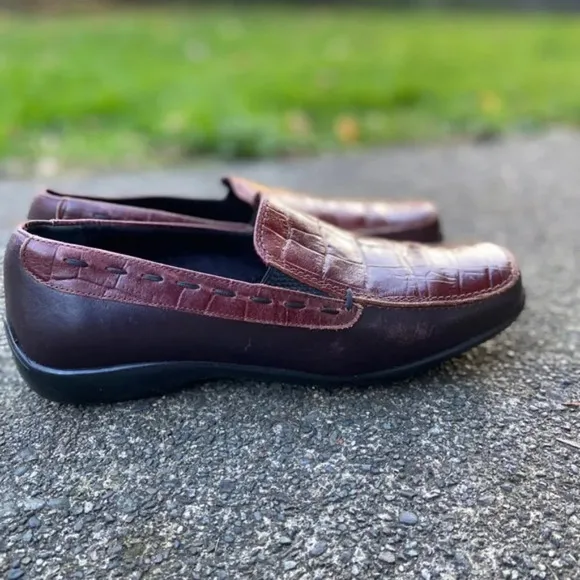 1803 Made in Portugal Leather Nome Loafers Sz 39/ usa sz 8