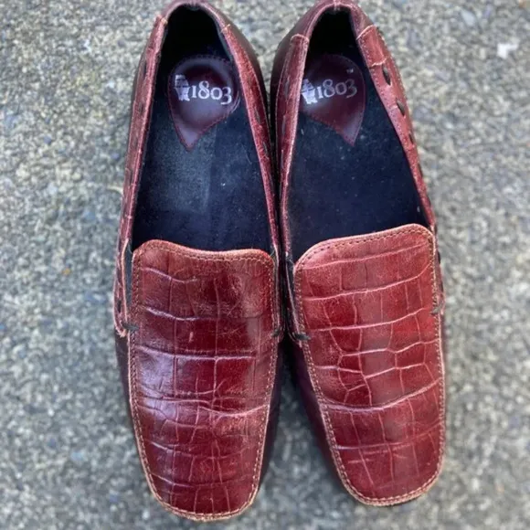 1803 Made in Portugal Leather Nome Loafers Sz 39/ usa sz 8