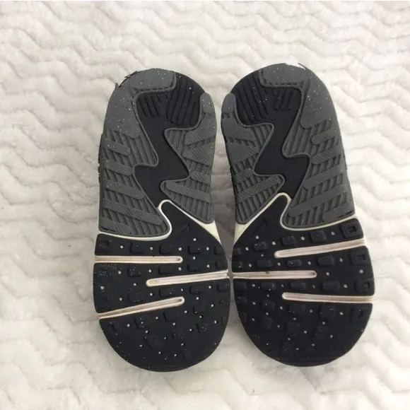 2 Nike AirMax Excee Unisex Black/White/Gray Toddlers Sneakers Size 7C &amp; 5C