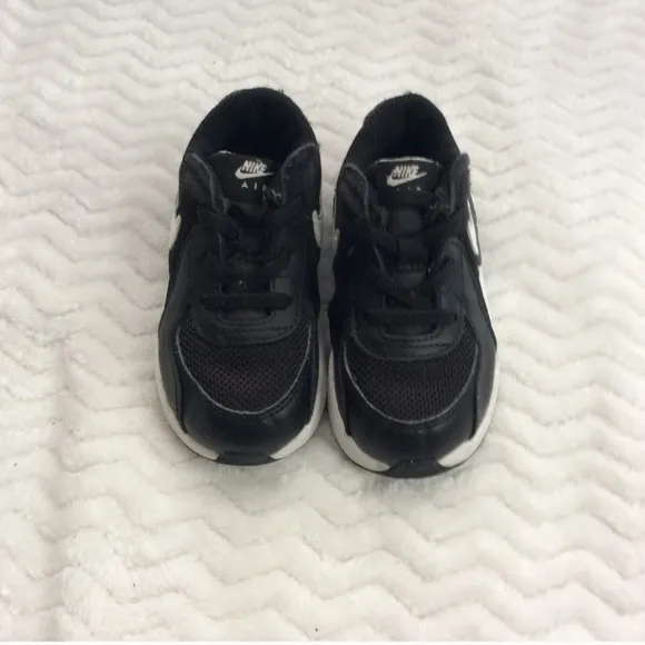 2 Nike AirMax Excee Unisex Black/White/Gray Toddlers Sneakers Size 7C &amp; 5C
