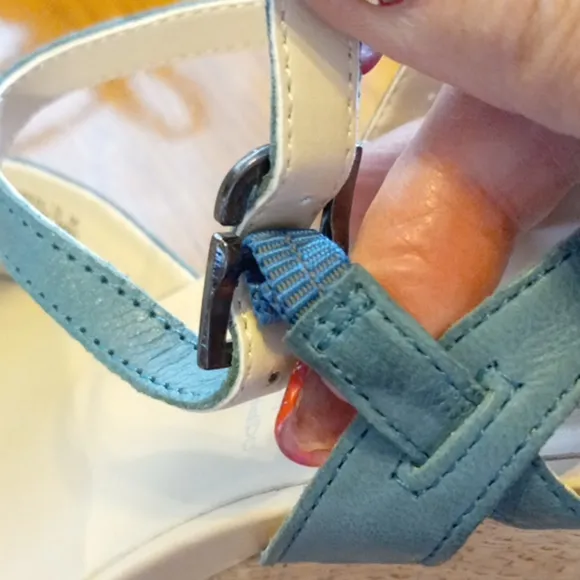 2.5&quot; wedge rockport cute bow sandals