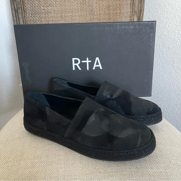 $399 RtA MEN DENIM LEATHER BLACK MOCCASINS LOAFERS SZ 37 5.5