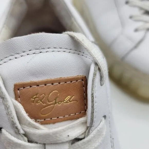 42 GOLD Glee White Sneakers Womens Size 8 Medium