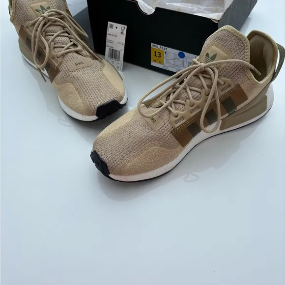 adidas Beige Sneakers