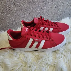 Adidas Daily 3.0 Men's Red And White Sneakers GY8116, Size 10