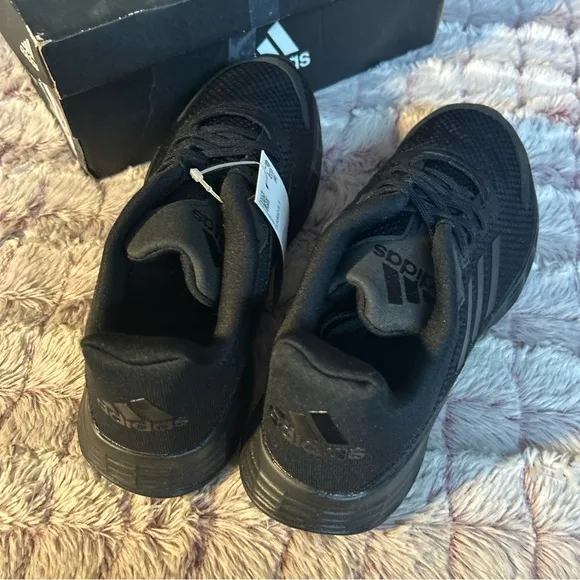 Adidas kids Duramo Sneakers size 6.5