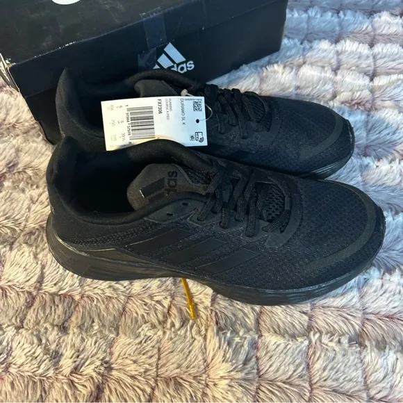 Adidas kids Duramo Sneakers size 6.5