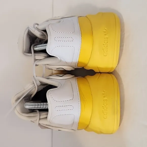 Adidas Ozelia Aluminum sneakers (new with tags)