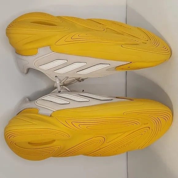 Adidas Ozelia Aluminum sneakers (new with tags)