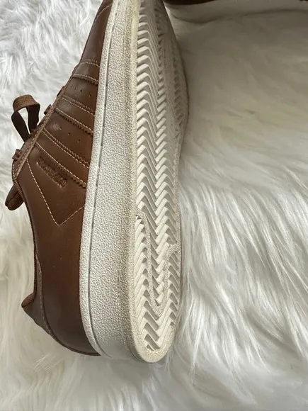 Adidas SuperStar Sneakers M5.5 W7.5 Bronze Copper Shell Toe Lace Up