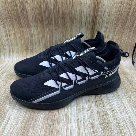 Adidas Terrex‎ Voyager 21 Men's Size 11 Black Shoes Hiking Sneakers FZ2225