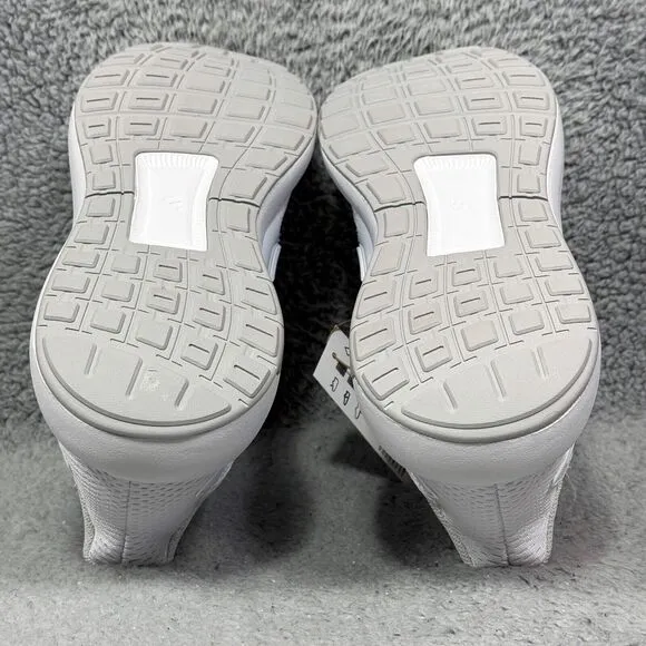 Adidas Ultimashow 2.0 Womens Size 9 Running Shoes Sneakers Cloud White Gray