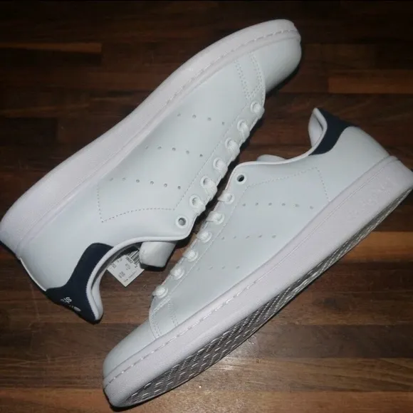 Adidas White and Blue Sneakers Streamlined Design no box !!
