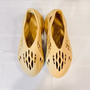 Adidas Yeezy Foam RNNR Sneakers Sandals