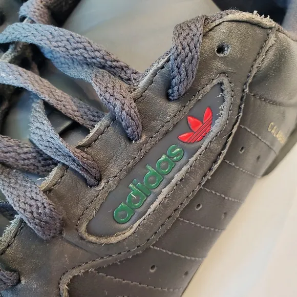 Adidas Yeezy Powerphase Calabasas Black Sneakers Classic Design Size 12
