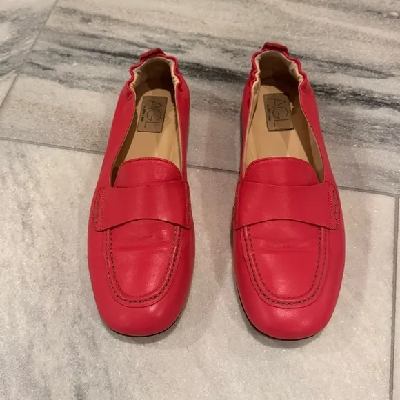 AGL Italy Mara apink Kidskin Softened Leather Moccasin Loafers Size 10.5 EUC