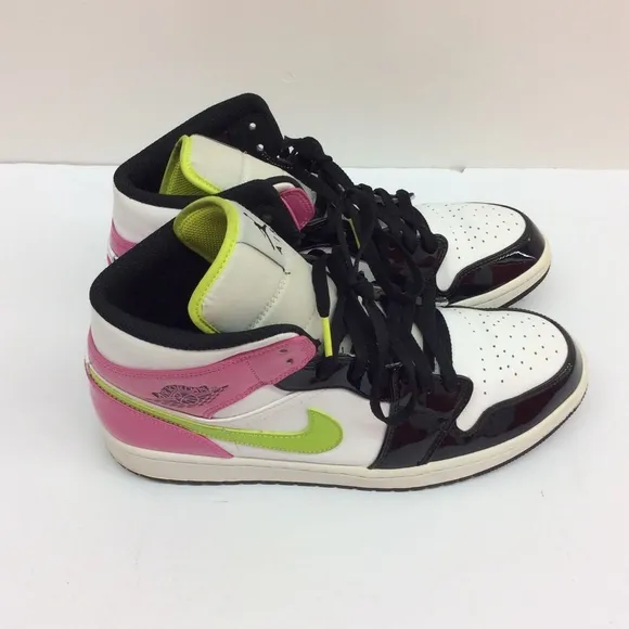 Air Jordan 1 Mid SE Mens White Cyber Active Fuchsia Size 12 CZ9834100 Pre-Owbed