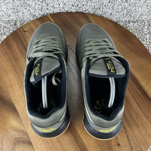 Air Max Motif Next Nature GS Youth Size 7Y Shoes Sneakers Olive University Gold