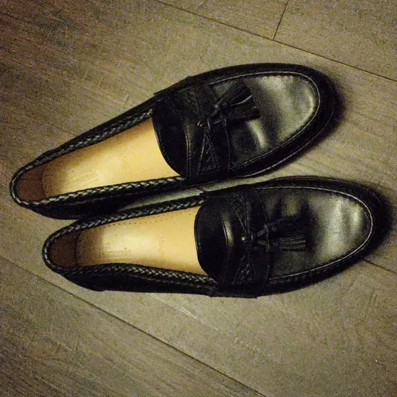 Allen Edmonds &quot;Maxfield&quot; Black Leather Tassel Loafers