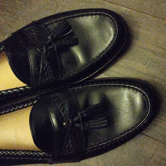Allen Edmonds &quot;Maxfield&quot; Black Leather Tassel Loafers