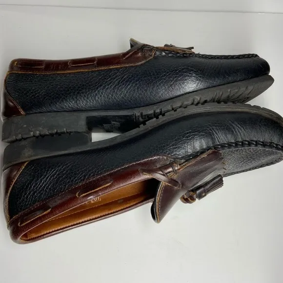 Allen Edmonds Nashua Mens 10 Black Pebbled Leather Brown Kiltie Tassel Loafers
