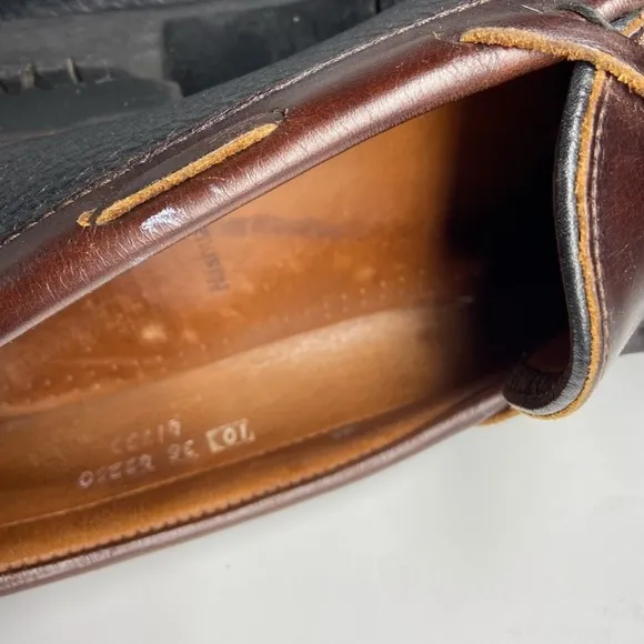 Allen Edmonds Nashua Mens 10 Black Pebbled Leather Brown Kiltie Tassel Loafers
