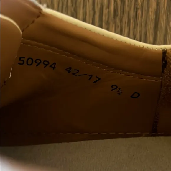 Allen Edmonds White and Tan Sneakers Classic Design