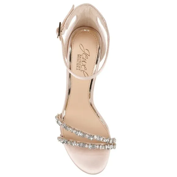 &quot;Badgley Mischka Women's ALIA Heeled Sandal, Champagne, Size 5.5&quot;