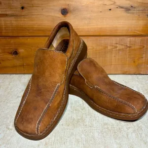&quot;Born&quot; Mens Leather  Loafers / Slip  Ons (Size 9 1/2)