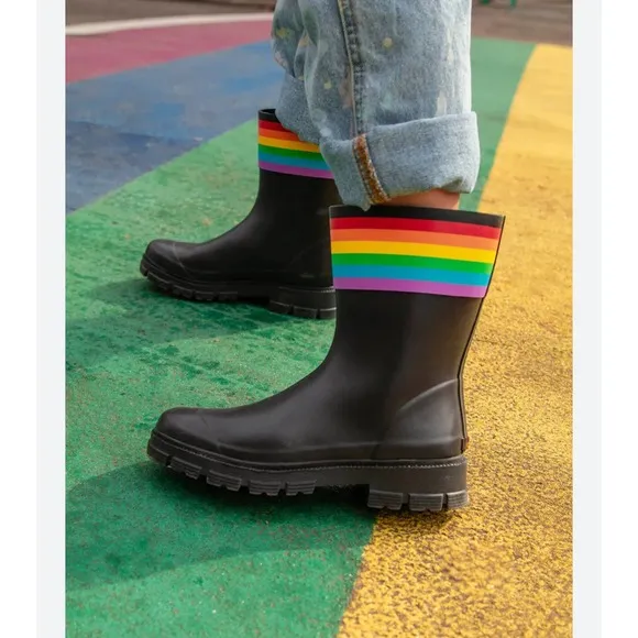 &quot;CHOOKA Women's Storm Pride MID Rain Boots, Size 11 US, Rainbow&quot;