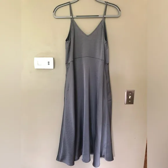 ANTHROPOLOGIE DAILY PRACTICE Carbon Shimmer Midi Dress Size Small