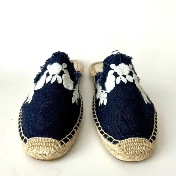 Anthropologie Soludos Frayed Floral Espadrilles Dark Blue White Slide Mule 7.5