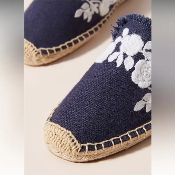 Anthropologie Soludos Frayed Floral Espadrilles Dark Blue White Slide Mule 7.5