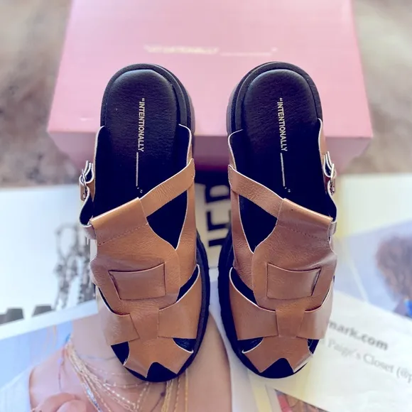 Anthropologie x Intentionally Blank Kurt Fisherman Sandal