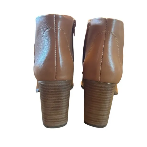 Arezzo Cora Low Block Booties NEW size 7.5