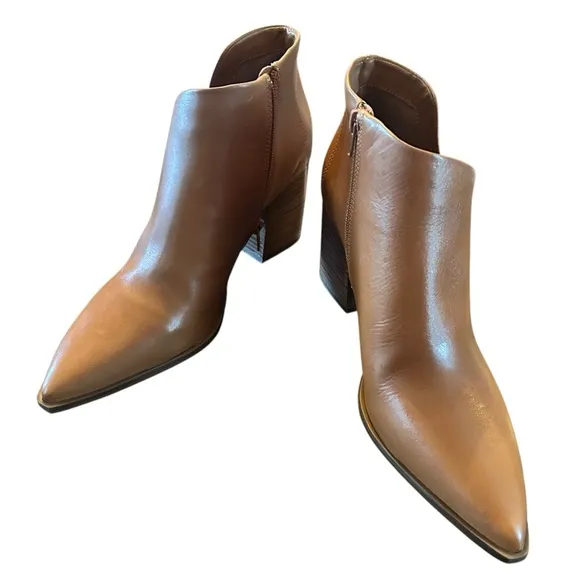 Arezzo Cora Low Block Booties NEW size 7.5