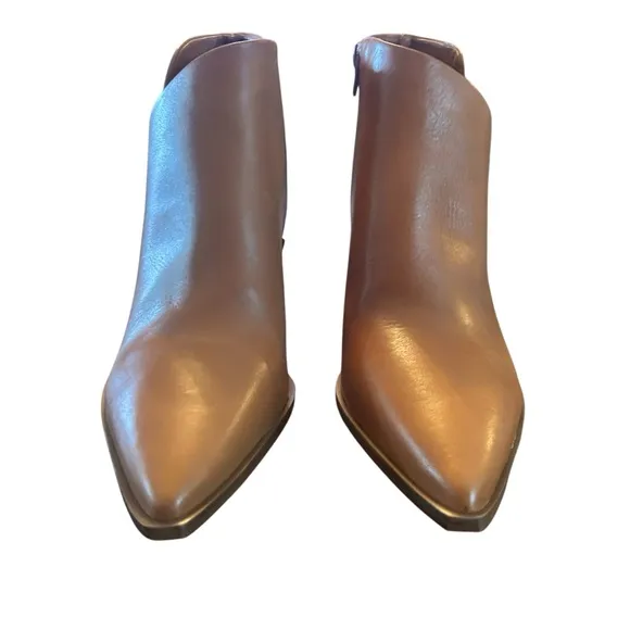 Arezzo Cora Low Block Booties NEW size 7.5