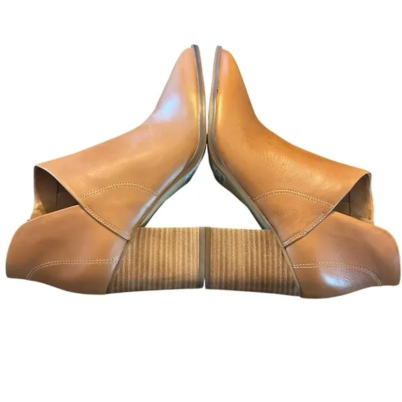 Arezzo Cora Low Block Booties NEW size 7.5