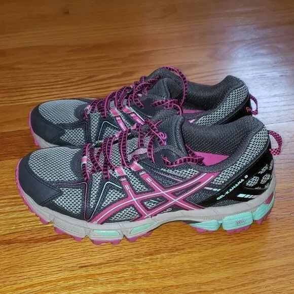 Asics Sneakers