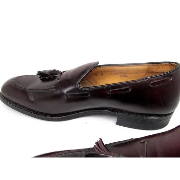 Austin Reed Of Regent Street Mens Burgundy Leather Tasseled Loafers Size US 9 M