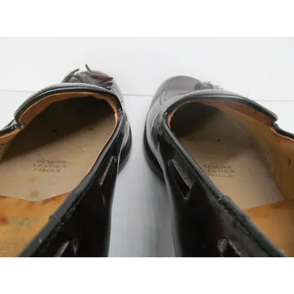 Austin Reed Of Regent Street Mens Burgundy Leather Tasseled Loafers Size US 9 M